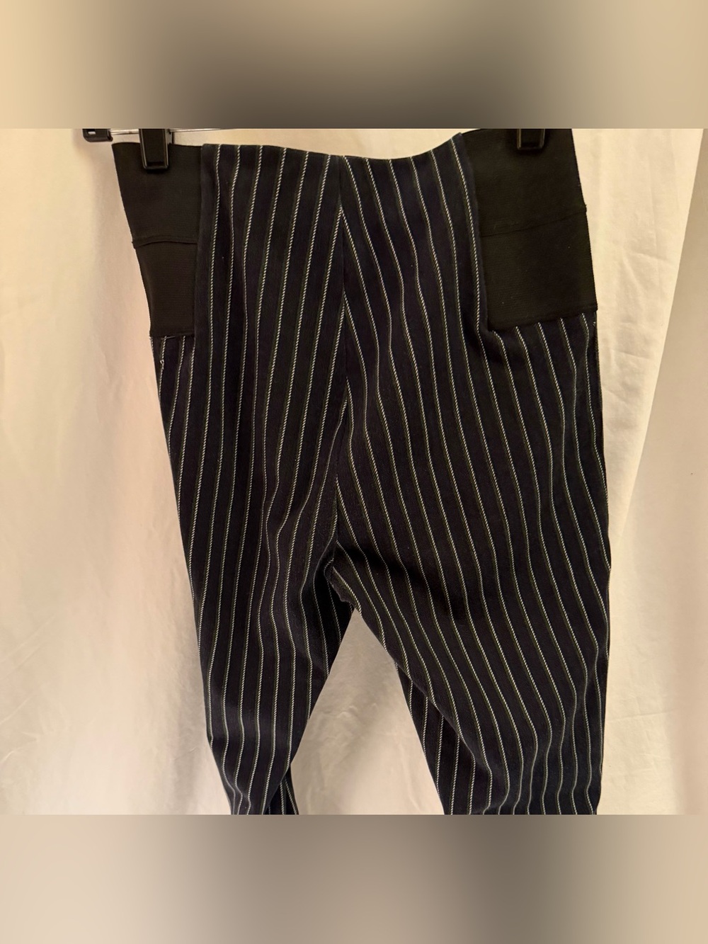 Azur skinny pants completely wearable edition size M - Picture 5 of 9